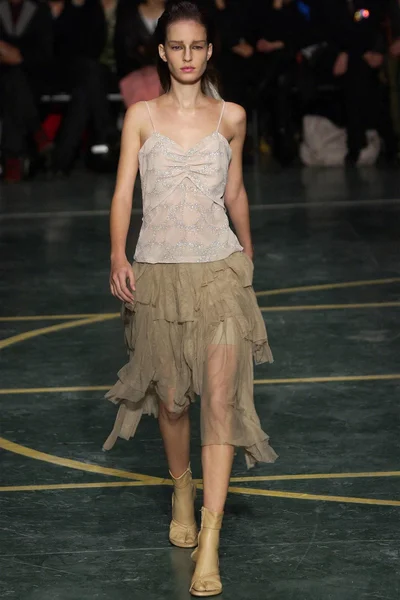 Look 30